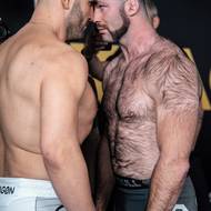 Intenzivní staredown Martina Budaye a Willa Fleuryho.