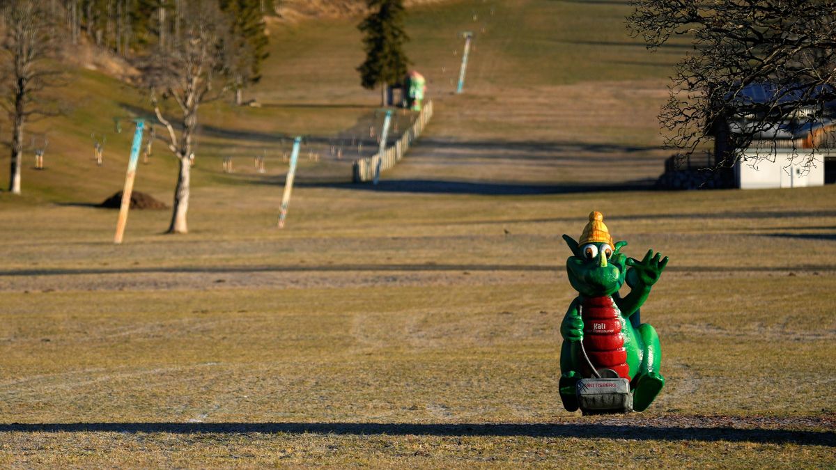 Sdruženáři přišli kvůli nedostatku sněhu o lednové závody v Schonachu