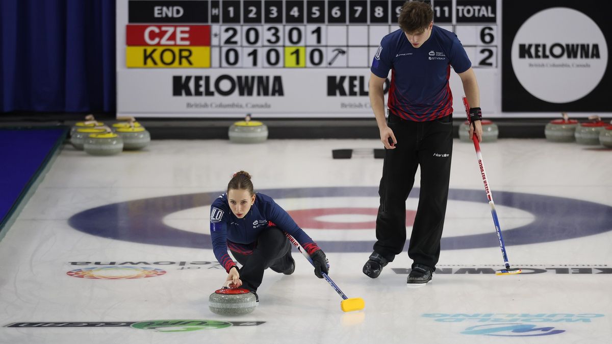 Skvělý úspěch. Curleři Zelingrová a Chabičovský postoupili v soutěži smíšených dvojic na olympiádu