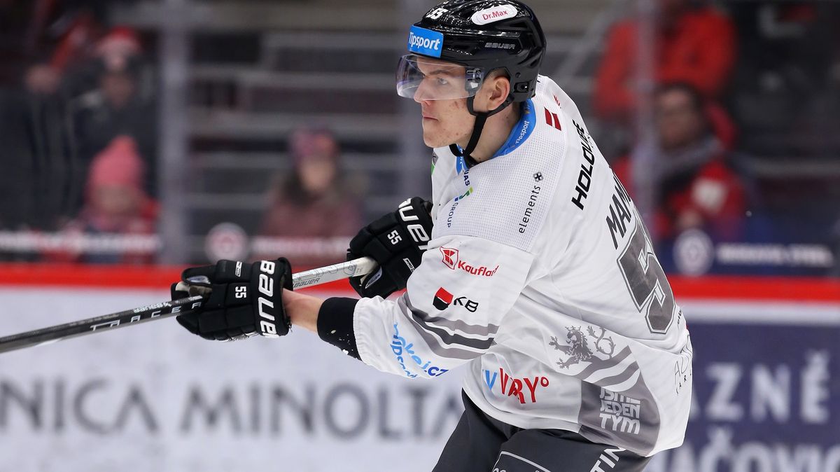 Karlovarský obránce Mamčics dostal od disciplinární komise extraligy stopku na dva zápasy