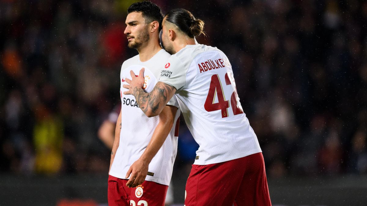 Aféra stále rezonuje. V Turecku bylo zadrženo 29 lidí, mezi nimi i bývalý ředitel Galatasaraye