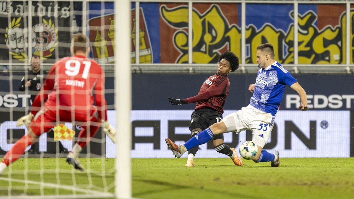 Při gólu jsem měl být níž, jsem ale tady, prohlásil po premiéře v základu Sigmy Malý