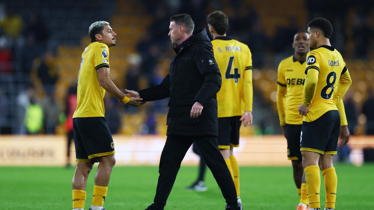 Krejčí chyboval, bída jeho týmu vyhání fandy z tribun. Kapitán se bojí, že v zimě zmizí i hráči