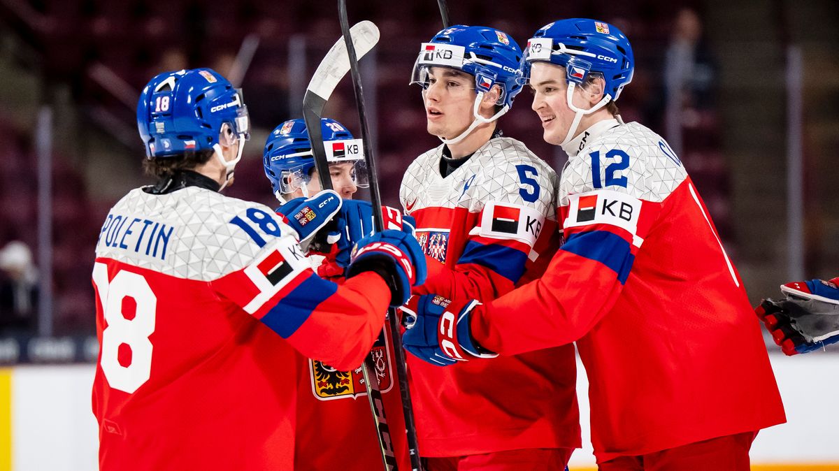 Drama se šťastným koncem. Češi udolali Lotyšsko, soupeře pro čtvrtfinále stále neznají