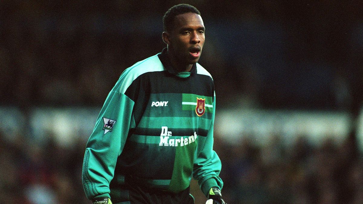 Bývalý elitní gólman Premier League popsal boj s rakovinou