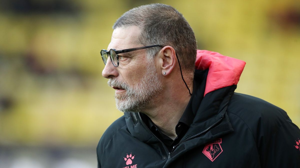 Fotbalová reprezentace má nového adepta na trenéra, Slavia nabízí pomoc