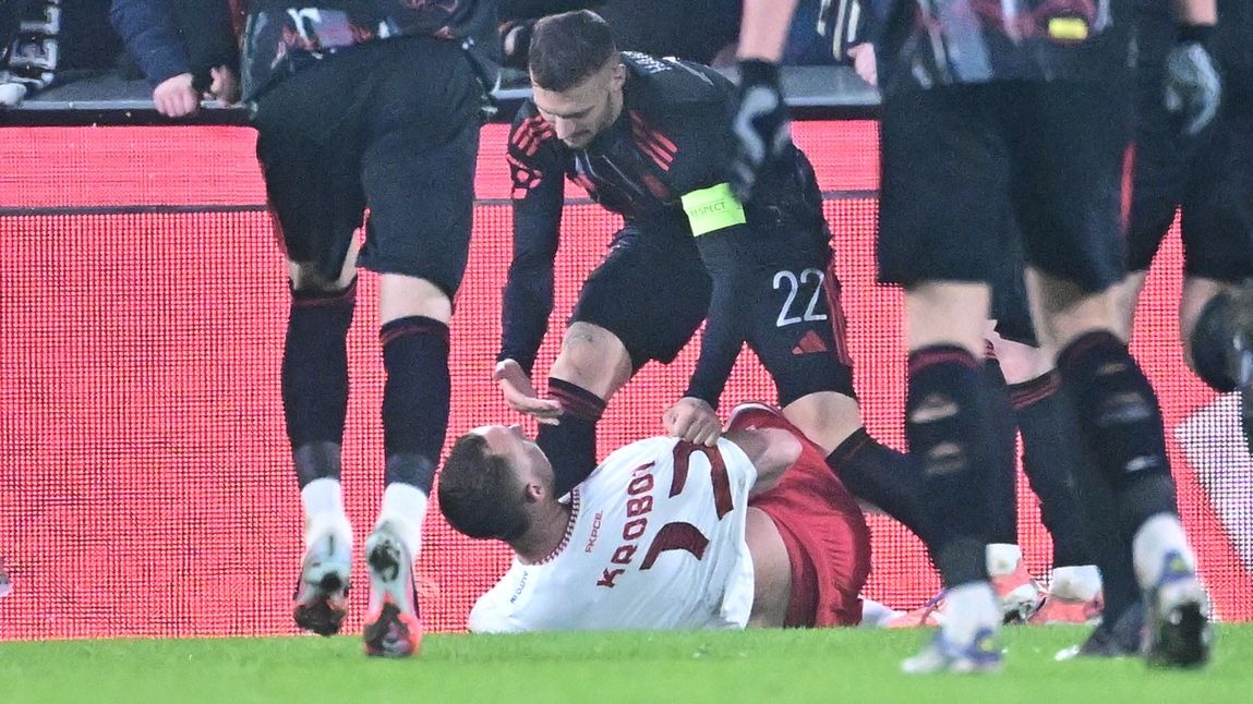 Jednoznačná červená! Expert míní, že Sparta měla dohrávat v deseti