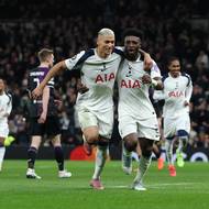 Radost Tottenhamu po proměněné penaltě.