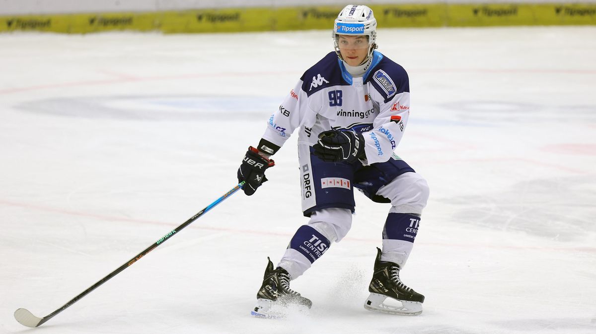 Hokejovou dvacítku doplní v přípravě na mistrovství světa talentovaný útočník z Komety