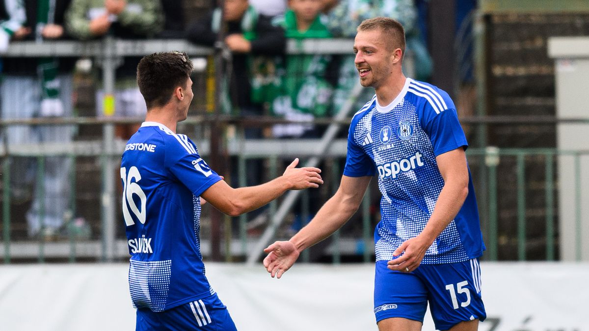 Olomouc opouštějí hráči Slavie a Plzně, vracejí se Růsek a Elbel