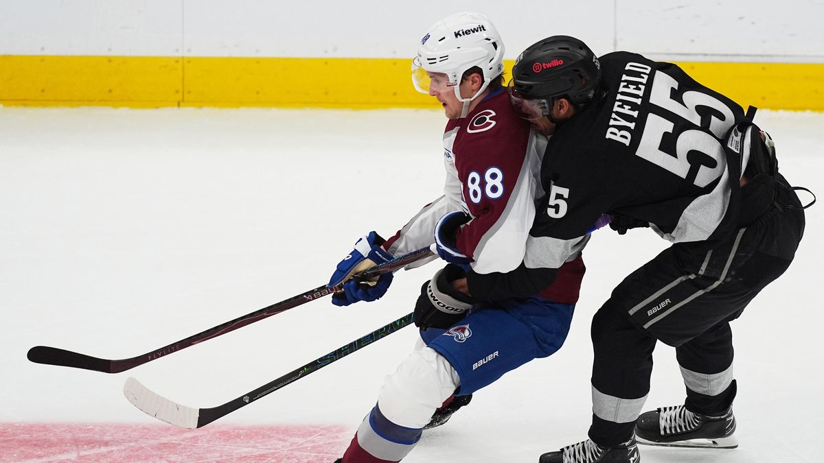 Nečas skóroval proti Los Angeles, Vaněček výhru nevychytal