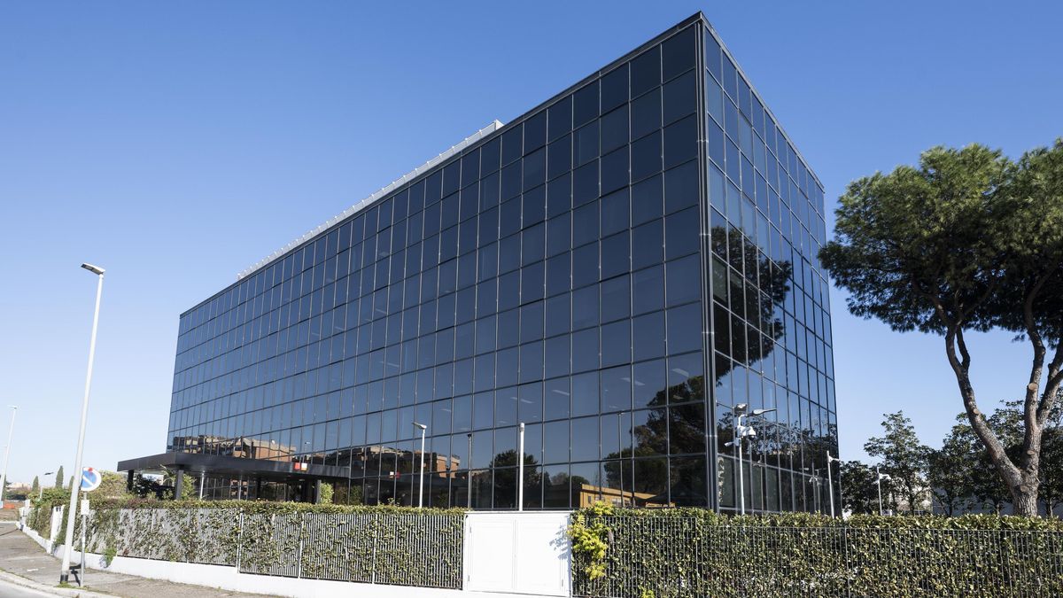 Nová olympijská antidopingová laboratoř. Při nálezu zakázané látky se místnost zamkne