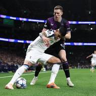 Lukáš Provod dotírá na Christiana Romera.