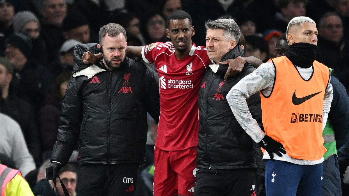 Rána pro Liverpool. Nejdražší hráč Premier League bude chybět měsíce