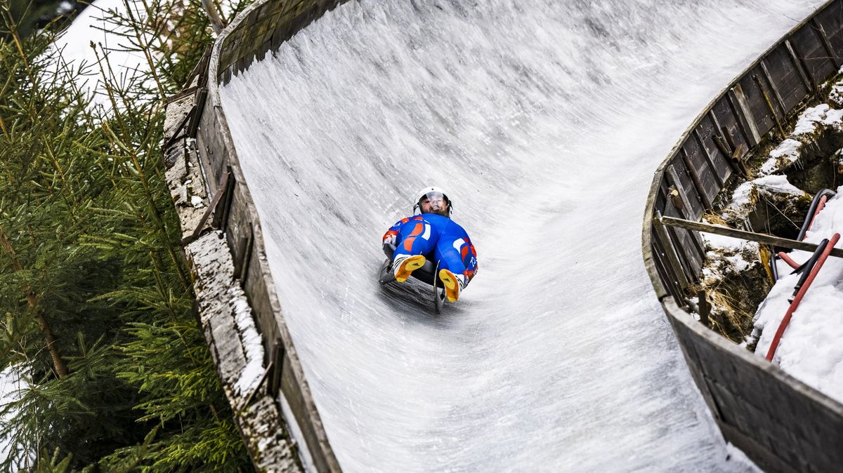 Neuvěřitelné, fantazie, vzhůru na ledovou atrakci. Následovníci slavného kreslíře žasli, svezli se doma