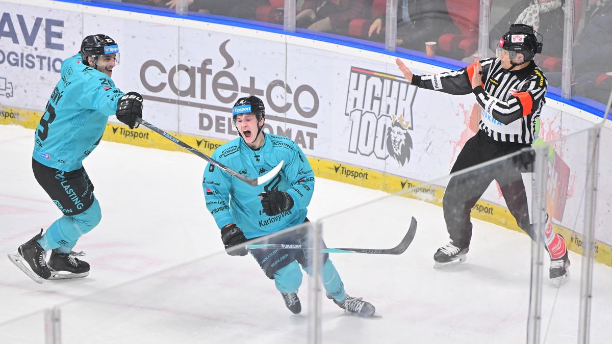 Kočí prodloužil smlouvu v Karlových Varech