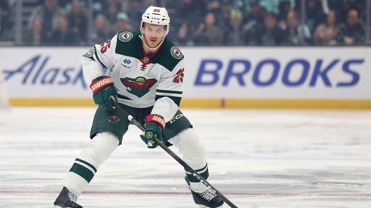 Ztráta pro Švédsko. Obránce Minnesoty je po operaci a zmešká olympijské hry