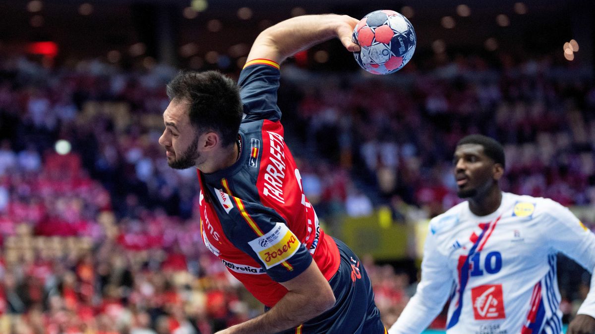 Překvapení na ME. Francie podlehla Španělsku a zkomplikovala si postup