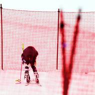 Na trati spadla i Lindsey Vonnová.