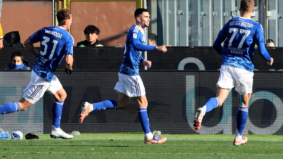 Fotbalisté Coma porazili Udine a na domácím hřišti zůstávají neporažení