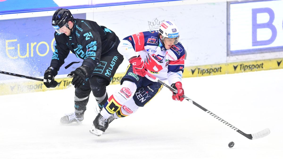 HOKEJ ONLINE: Pardubice ve šlágru srovnaly! Kometa otáčí skóre. Třinec udeřil, Litvínov dostal další gól