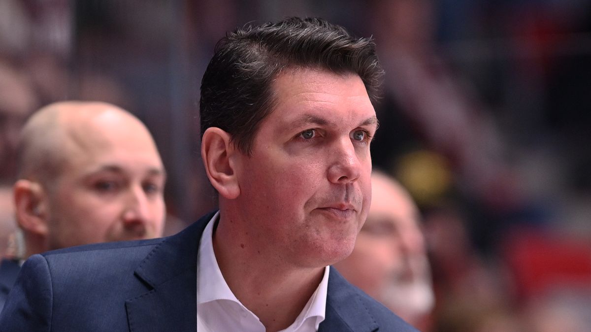 K hráčům chci být rovný. Když to není dobré, je třeba si to říct, uvedl nový šéf třinecké střídačky Žabka