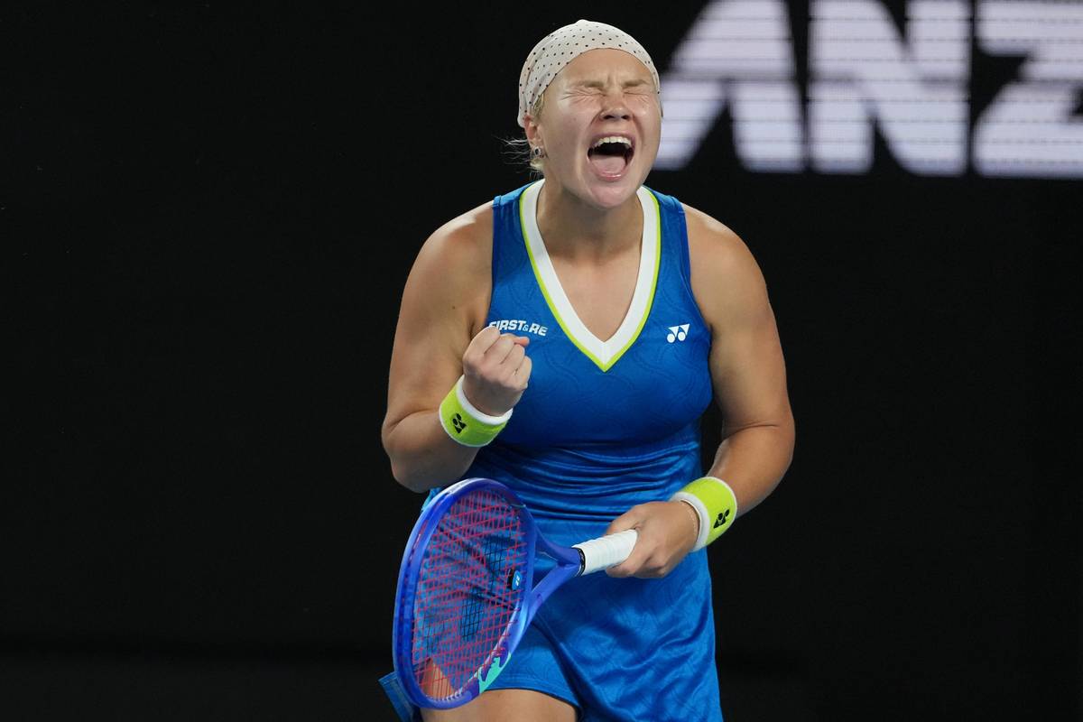 Nadšení Diany Shnaiderové po vítězství nad grandslamovou vítězkou Barborou Krejčíkovou. 