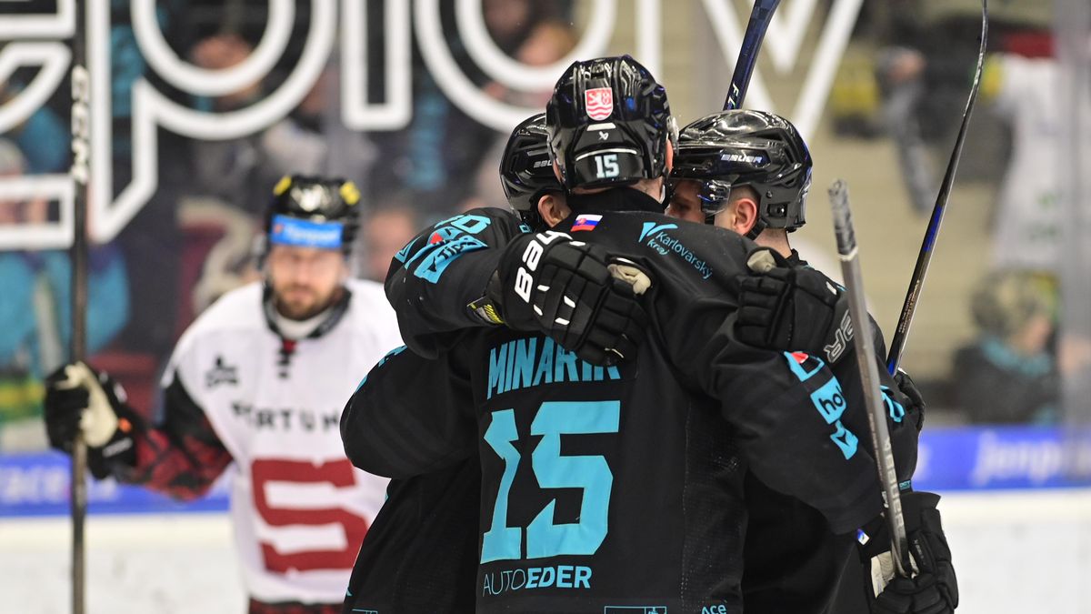 HOKEJ ONLINE: Vary dostaly domácí publikum do varu. Liberec pokračuje v laufu