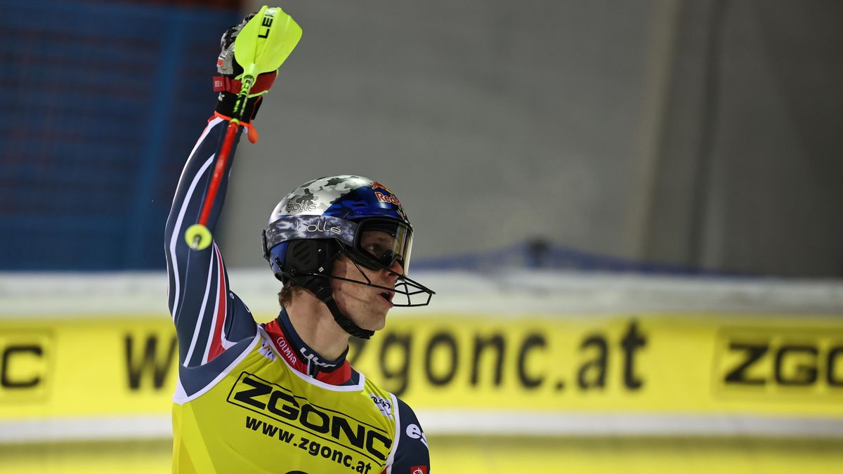 Noční slalom v Madonně vyhrál Noël