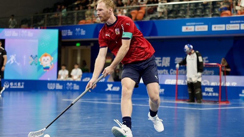 Další dva čeští florbalisté získali Pohár mistrů