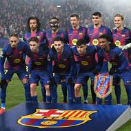 Fotbalisté Barcelony těsně před zápasem. 