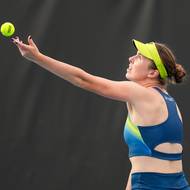 Nikola Nosková se na kurtu moc nezdržela. Soupeřku z Lotyšska porazila za necelou hodinu.