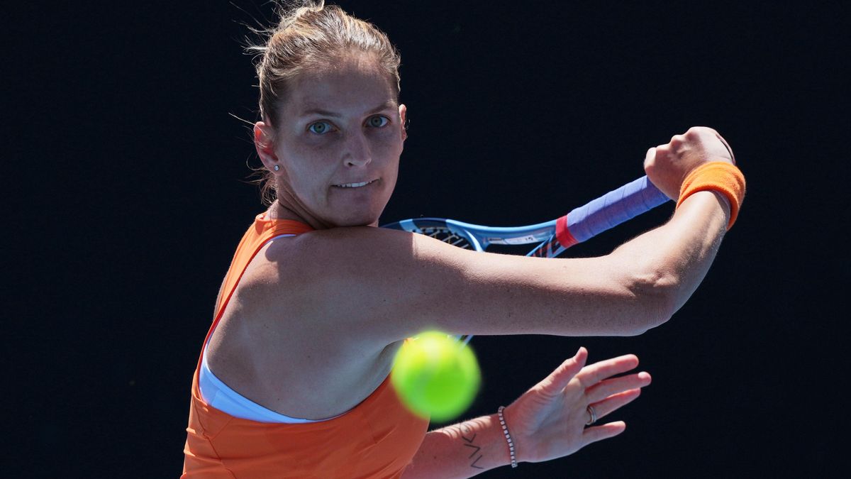 Uspíšený začátek, Plíšková čelí loňské šampionce. Ve hře jsou další tři Češky