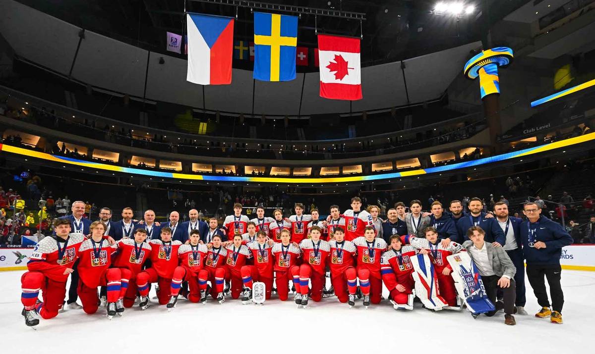 Stříbrný český tým na MS dvacítek. 