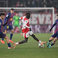 Sanyang ve snaze projít zálohou Barcelony.