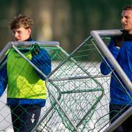 <p></p>
<p>Zahájení zimní přípravy fotbalistů Baníku Ostrava, 3. ledna 2026, Ostrava. Zleva Marek Havran z Ostravy a Ondřej Kričfaluši z Ostravy.</p>
<p></p>