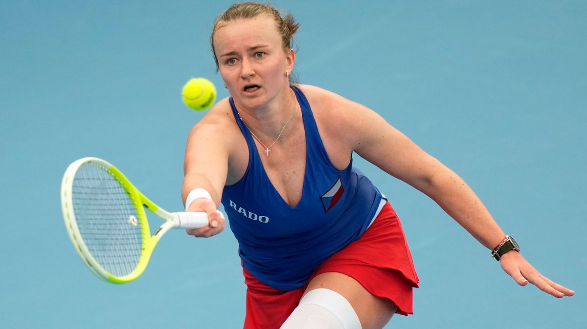 TENIS ONLINE: Češi hrají o semifinále! Krejčíková bojuje o naději