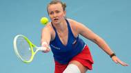 TENIS ONLINE: Češi hrají o semifinále! Skvělá Krejčíková získala úvodní set