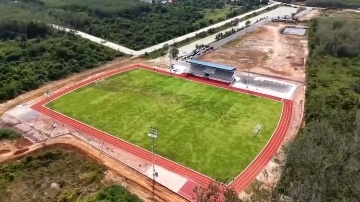 Rarita. V Asii vyrostla atletická dráha, která nemá obdoby. Protikorupční komise už zahájila vyšetřování