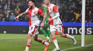 FOTBAL ONLINE: Euforie v Edenu! Slavia vede v Lize mistrů nad Barcelonou