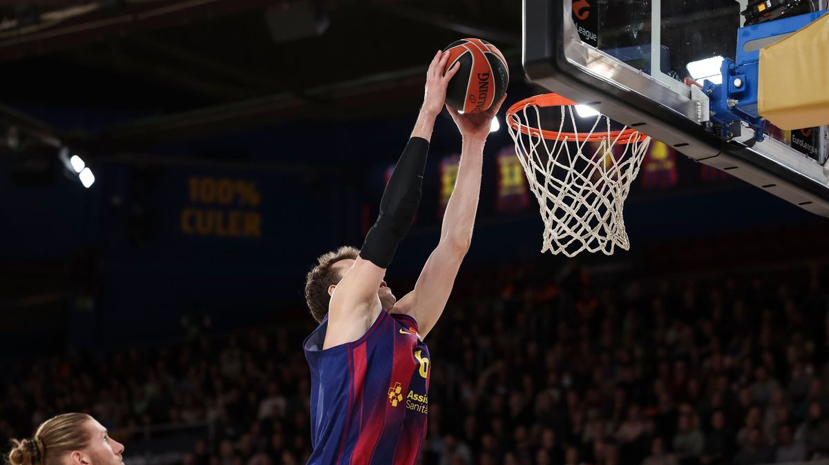 Veselý pomohl Barceloně 14 body porazit svůj bývalý klub 