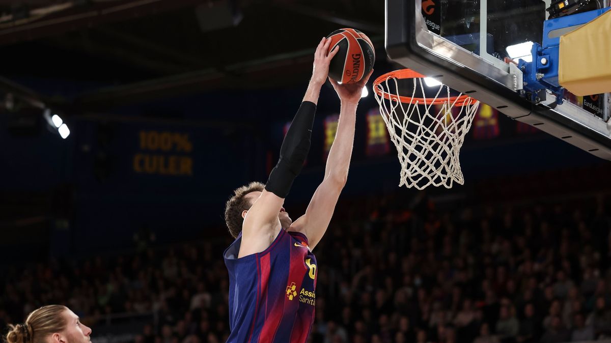 Veselý pomohl Barceloně 14 body porazit svůj bývalý klub