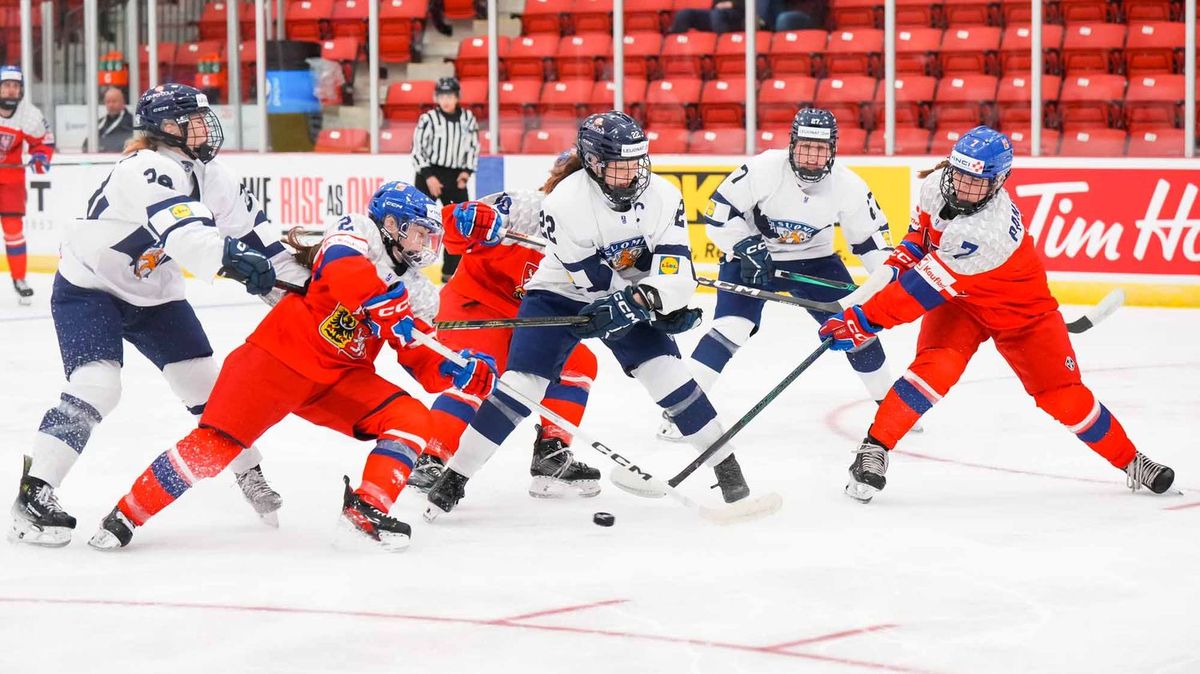 Parádní vstup do šampionátu, Česko uštědřilo debakl Finkám