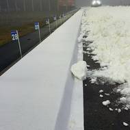 Příprava nových střeleckých stavů ve Vysočina Aréně.