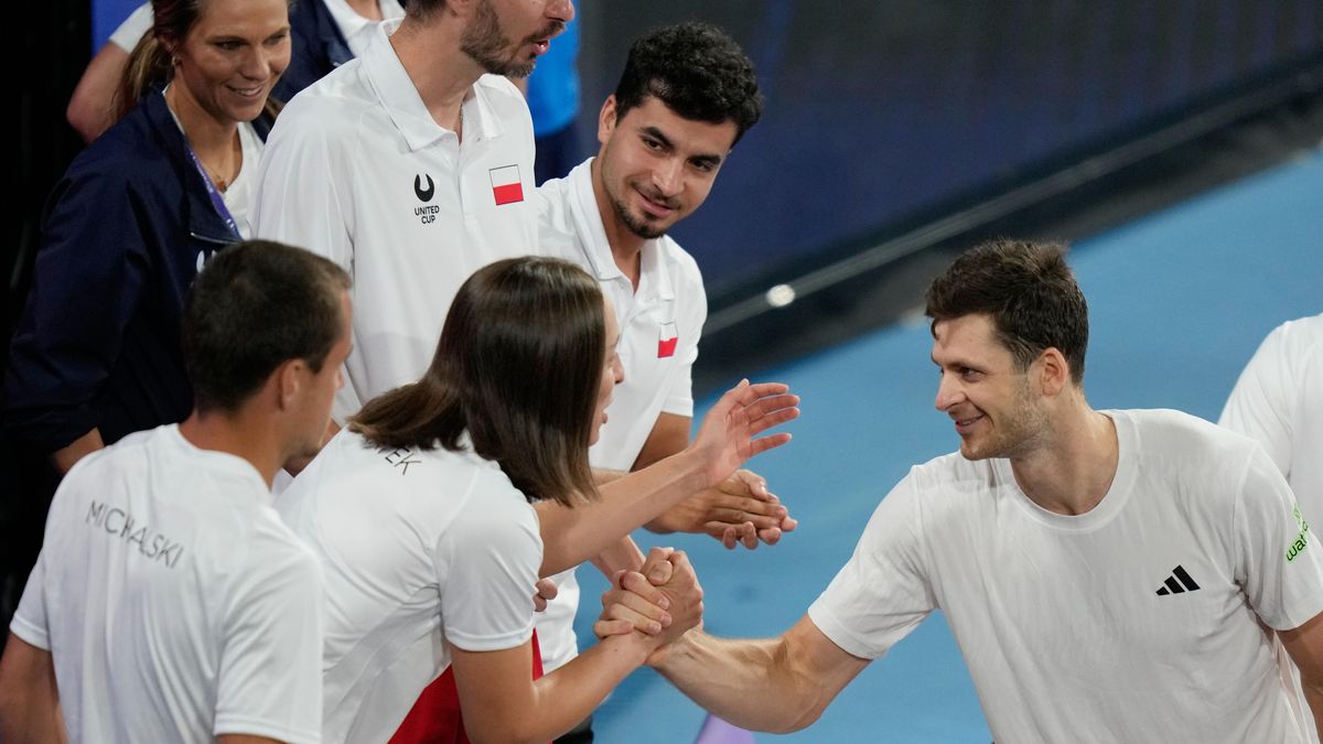 United Cup ovládlo po dramatu Polsko