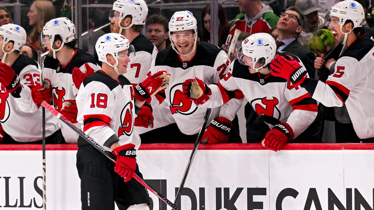 Palát řádil a dovedl New Jersey k výhře. Radoval se i Dobeš