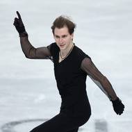 První místo po krátkém programu uhájil Gruzínec Nika Egadze, který se tak raduje z titulu evropského šampiona