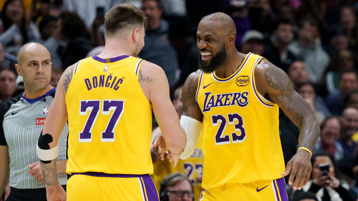 Dončič s Jamesem pomohli Lakers v NBA udolat New Orleans, oba dali 30 bodů