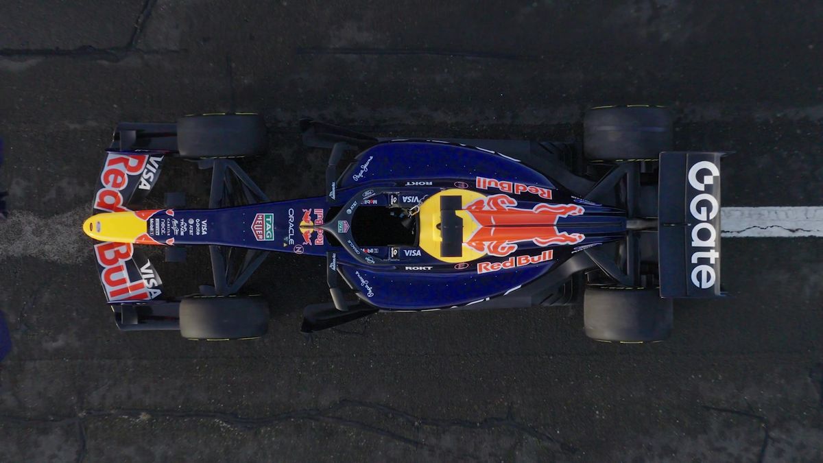 Red Bull představil barvy pro rok 2026. Monopost odhalil český mistr světa