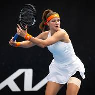  Karolína Muchová porazila Jaqueline Cristianovou z Rumunska 6:3, 7:6